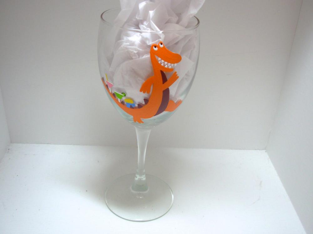 VA Tech Wine Glass Tailgaiting Alligator Handpainted Personalized